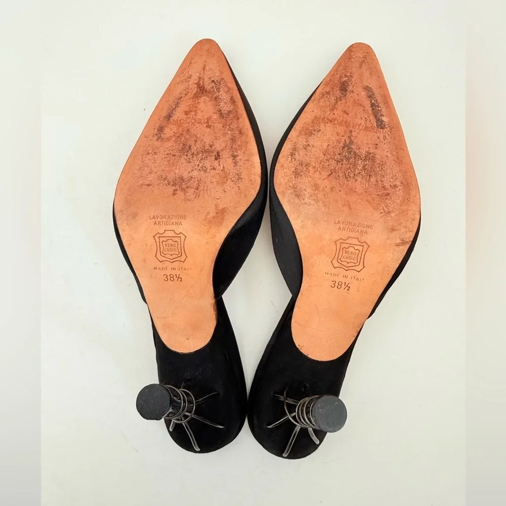 Vintage Manolo Blahnik Black Satin Mule Pumps Sculptural Spiral Metal Heel 38.5